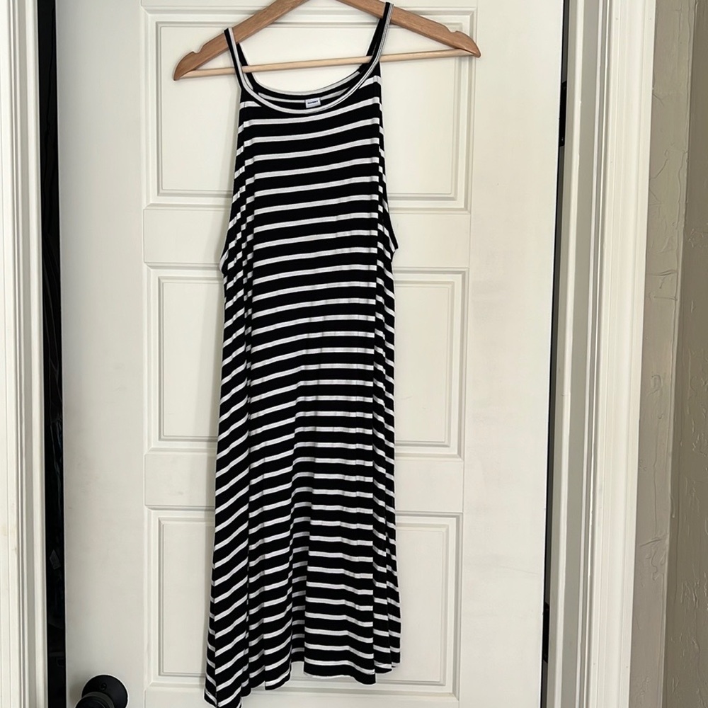 Women’s Old Navy dress